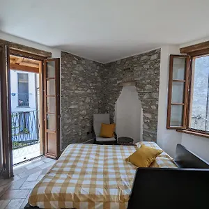 Apartment Antica Osteria, Dongo